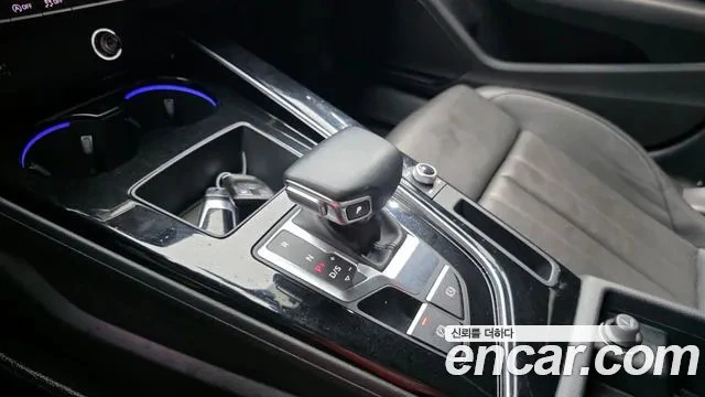 Audi A5 45 TFSI Quattro, снимка 13 - Автомобили и джипове - 53997587