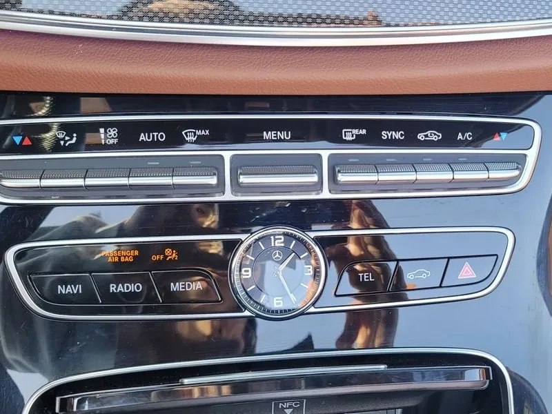 Mercedes-Benz E 450 W213 E450 4Matic Cabriolet, снимка 16 - Автомобили и джипове - 55988649