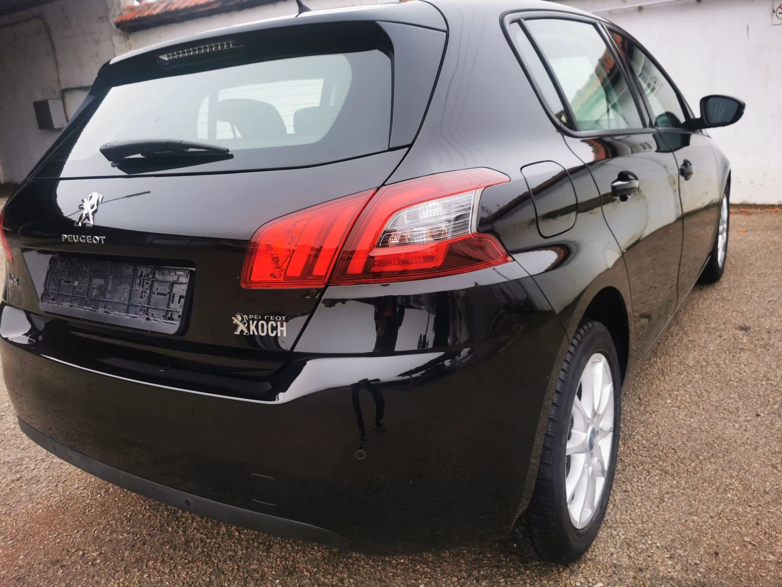 Peugeot 308 1.2 - изображение 4