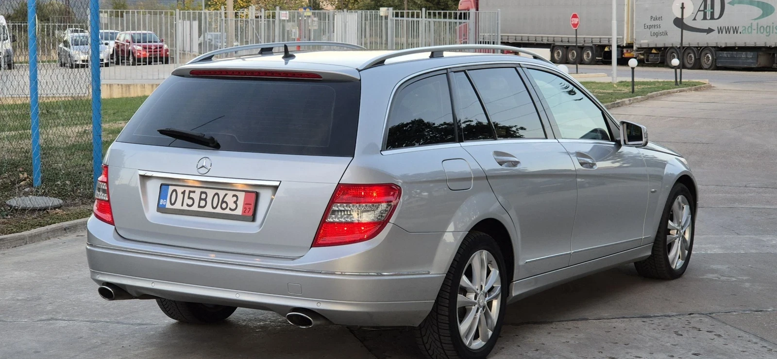 Mercedes-Benz C 320 3.2CDI V6* АВТОМАТИК* 4Х4* НАВИГАЦИЯ - изображение 7