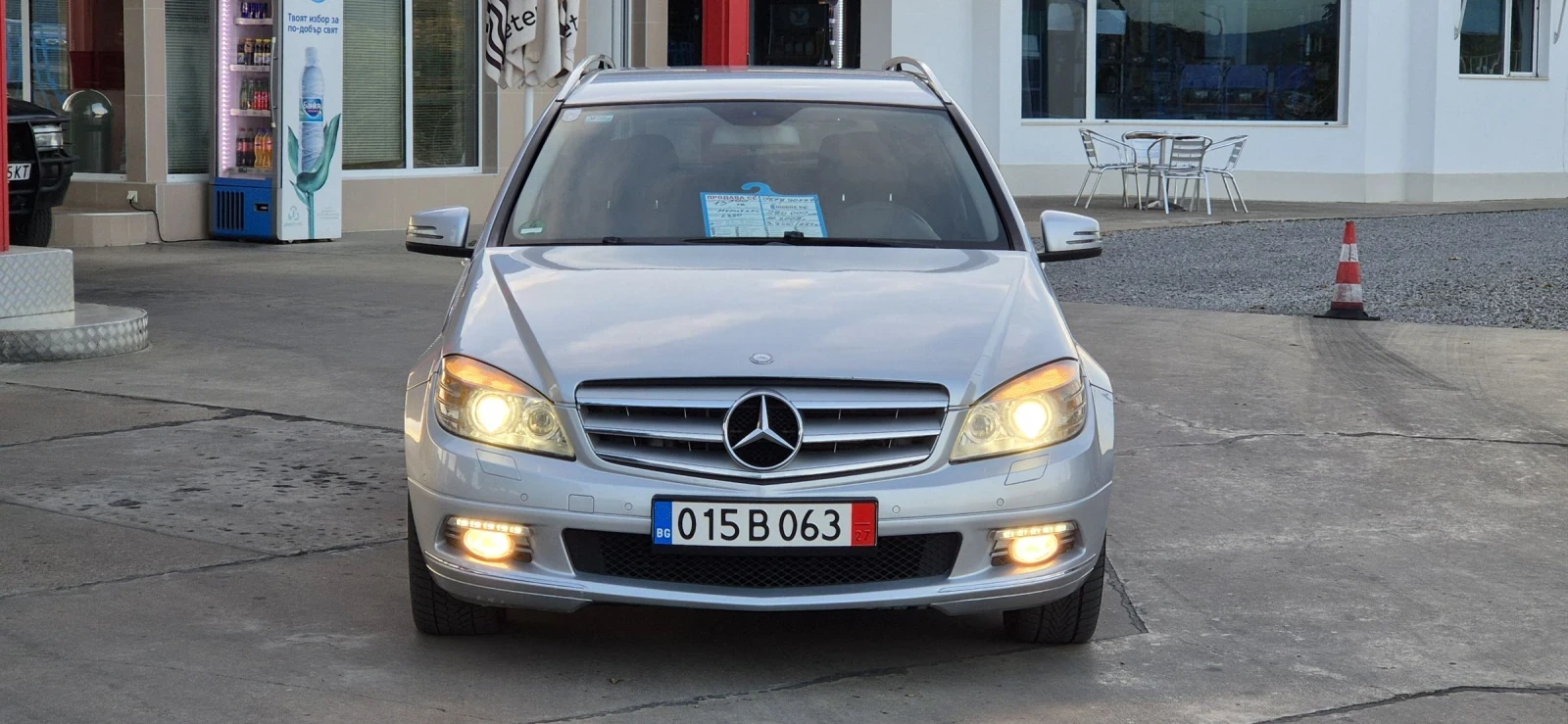 Mercedes-Benz C 320 3.2CDI V6* АВТОМАТИК* 4Х4* НАВИГАЦИЯ - изображение 4