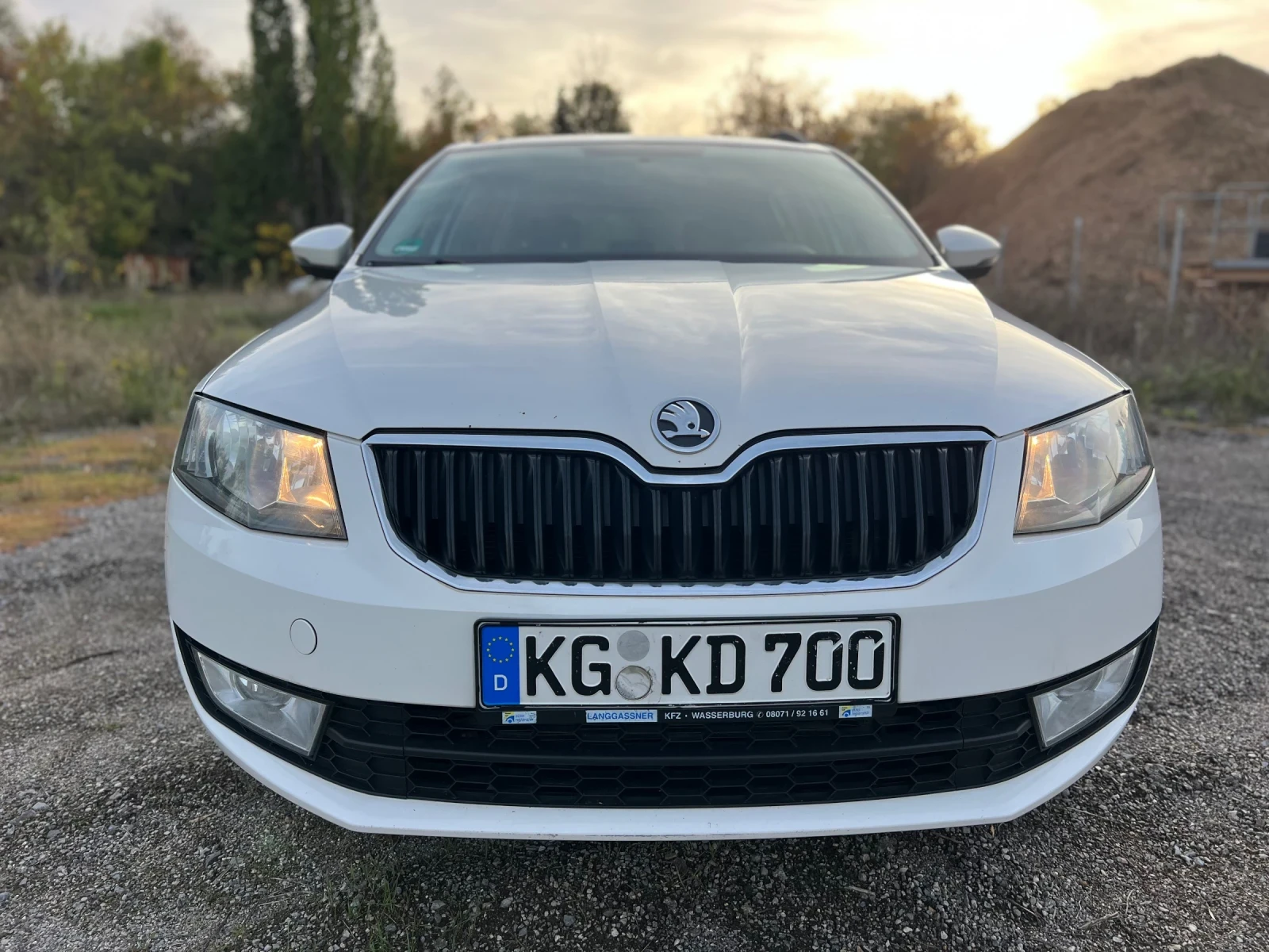 Skoda Octavia 1.6TDI///Avtomatik - изображение 7