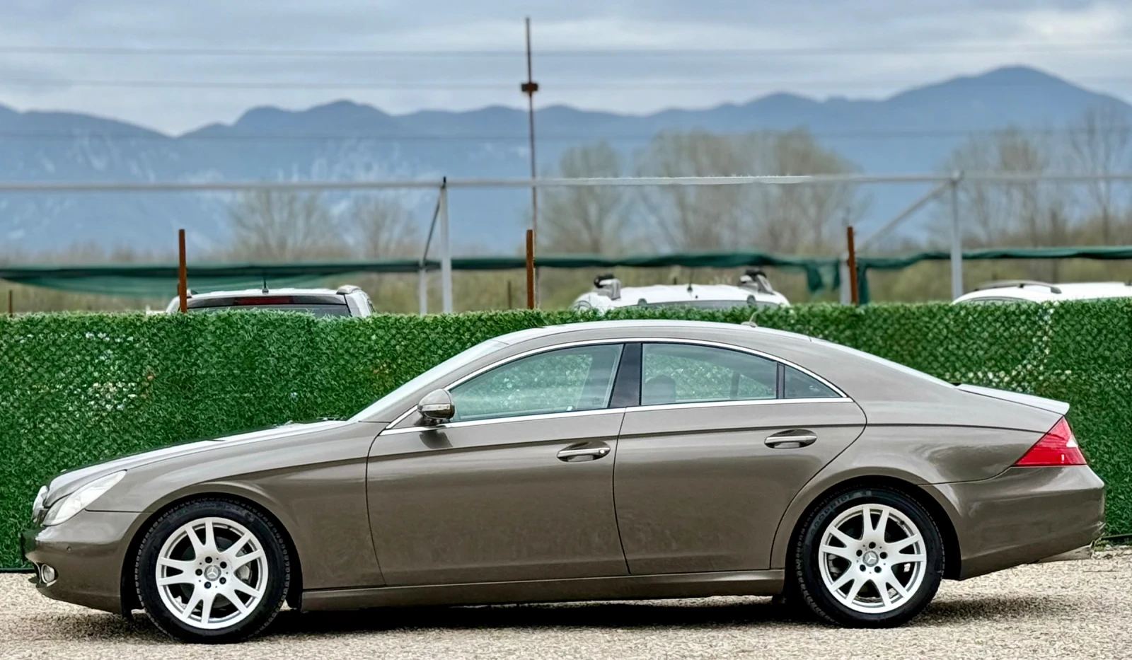 Mercedes-Benz CLS 320 CDI * NAVI* XENON* НА ПРУЖИНИ*  - изображение 4