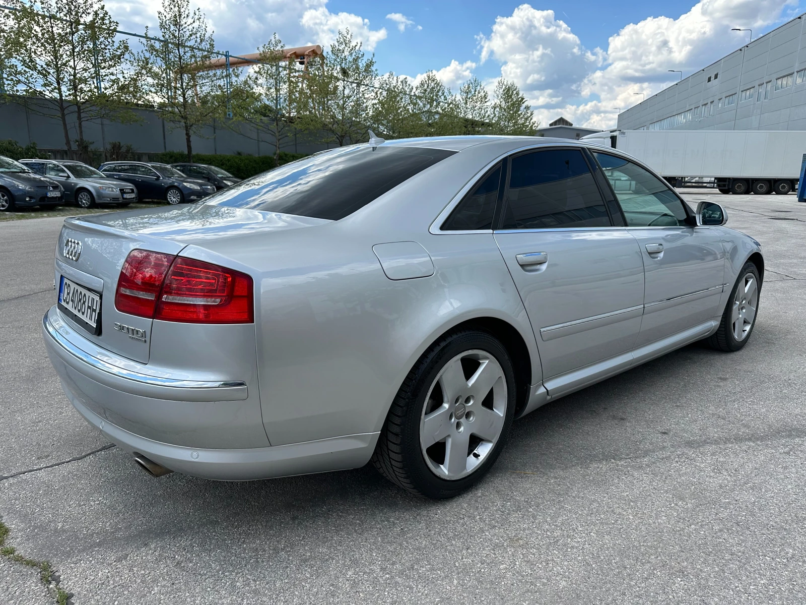 Audi A8 3.0d 233 к.с. - изображение 4
