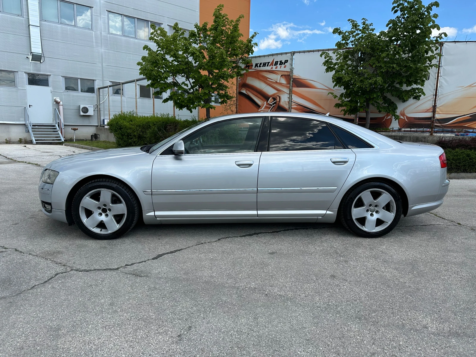 Audi A8 3.0d 233 к.с. - изображение 2
