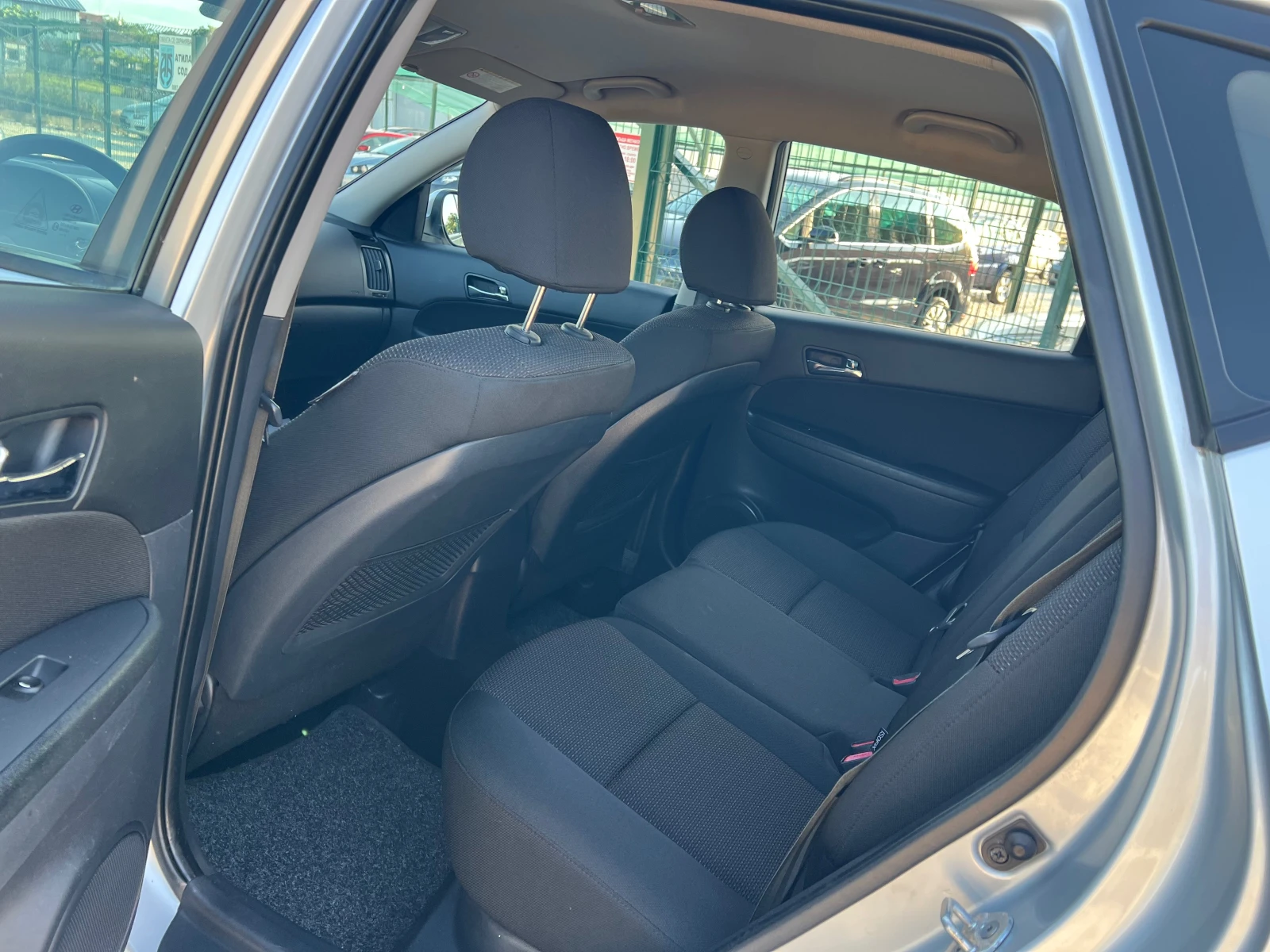 Hyundai I30 1.6i 16v/126p.s-Avtomatik/106900km!!!!!!! - изображение 10