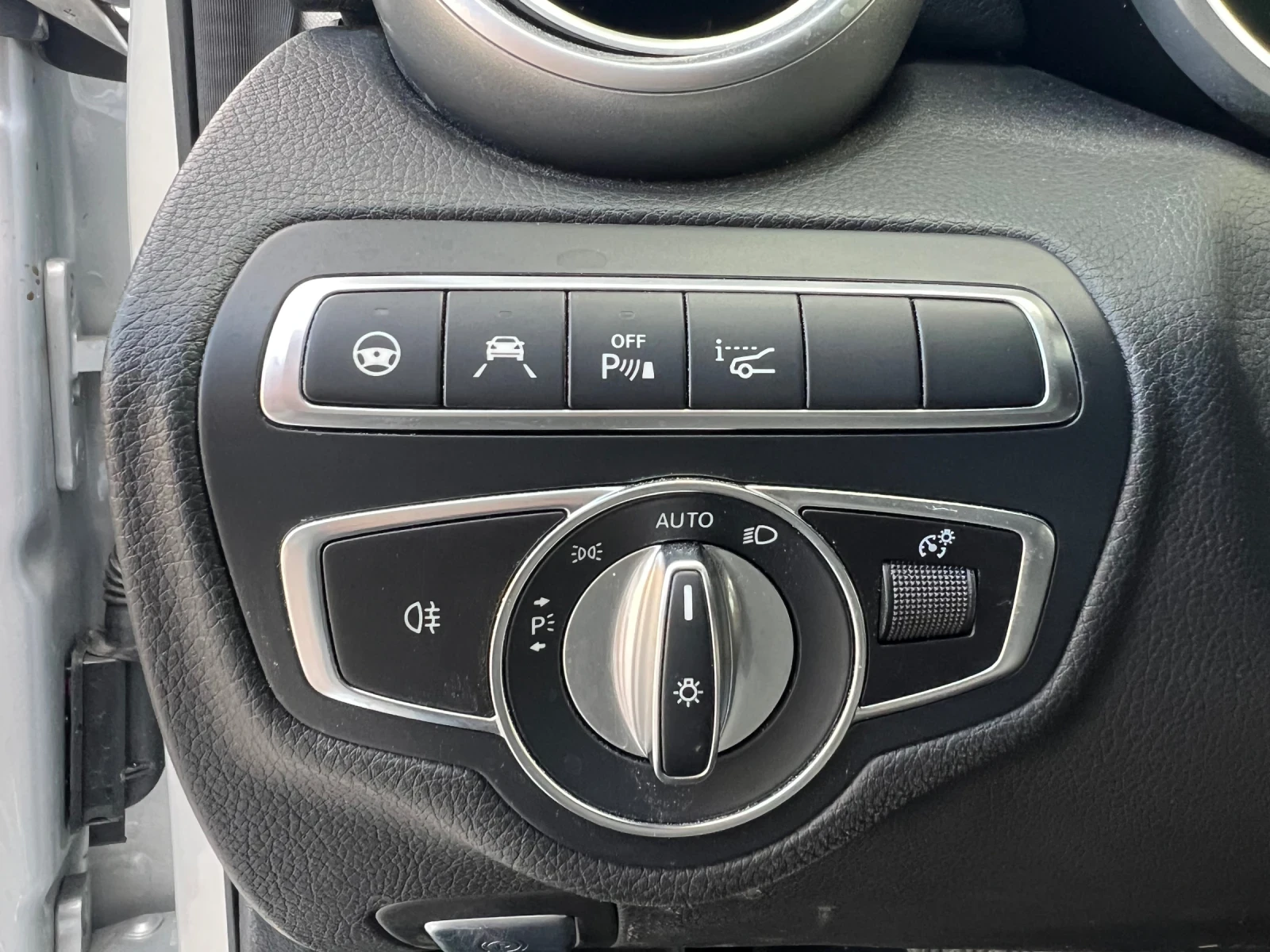 Mercedes-Benz C 220 d 4MATIC T-modell - изображение 10