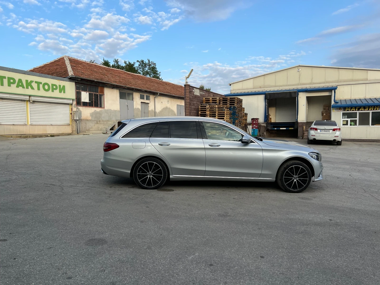 Mercedes-Benz C 220 d 4MATIC T-modell - изображение 2