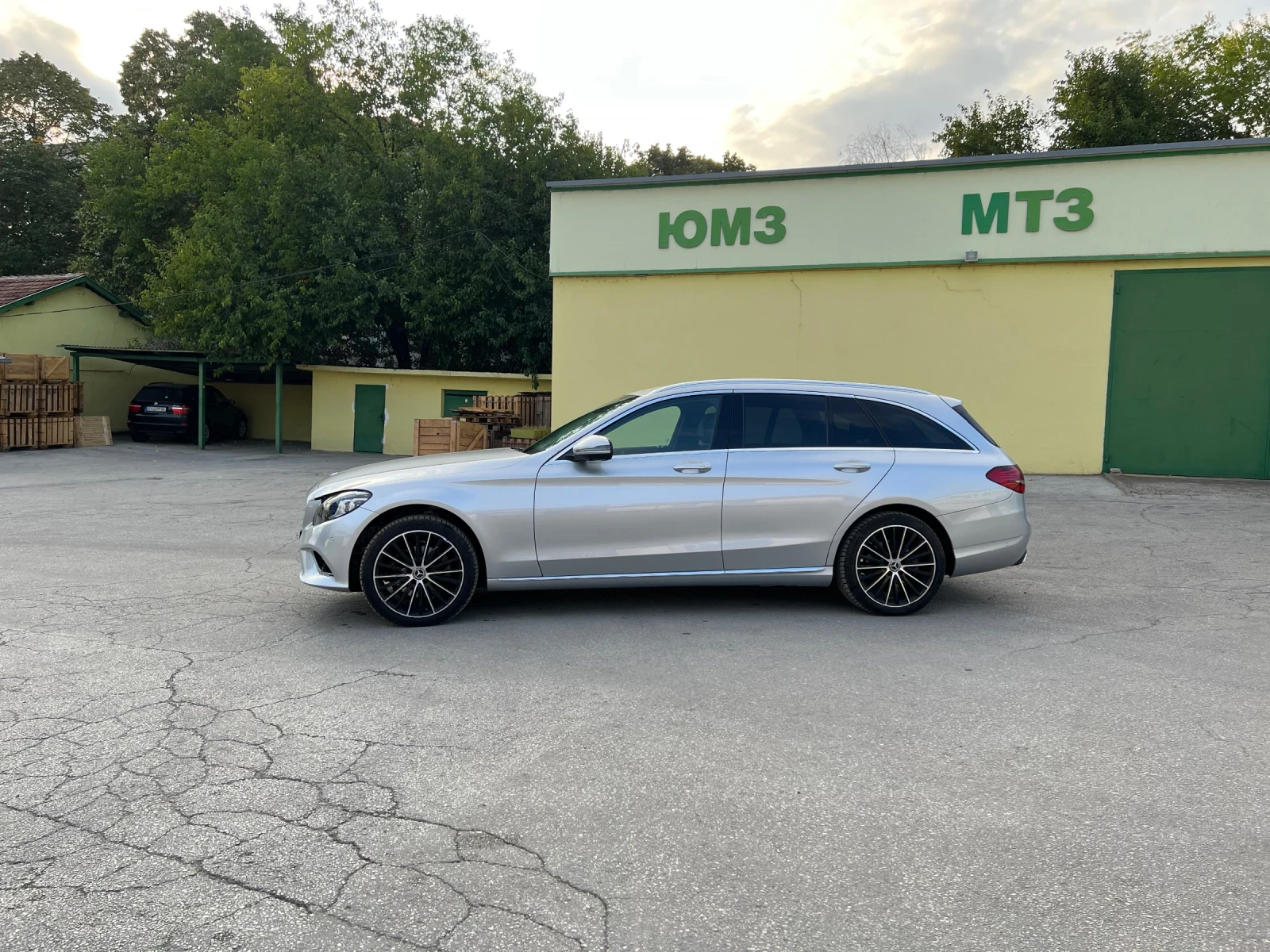 Mercedes-Benz C 220 d 4MATIC T-modell - изображение 6