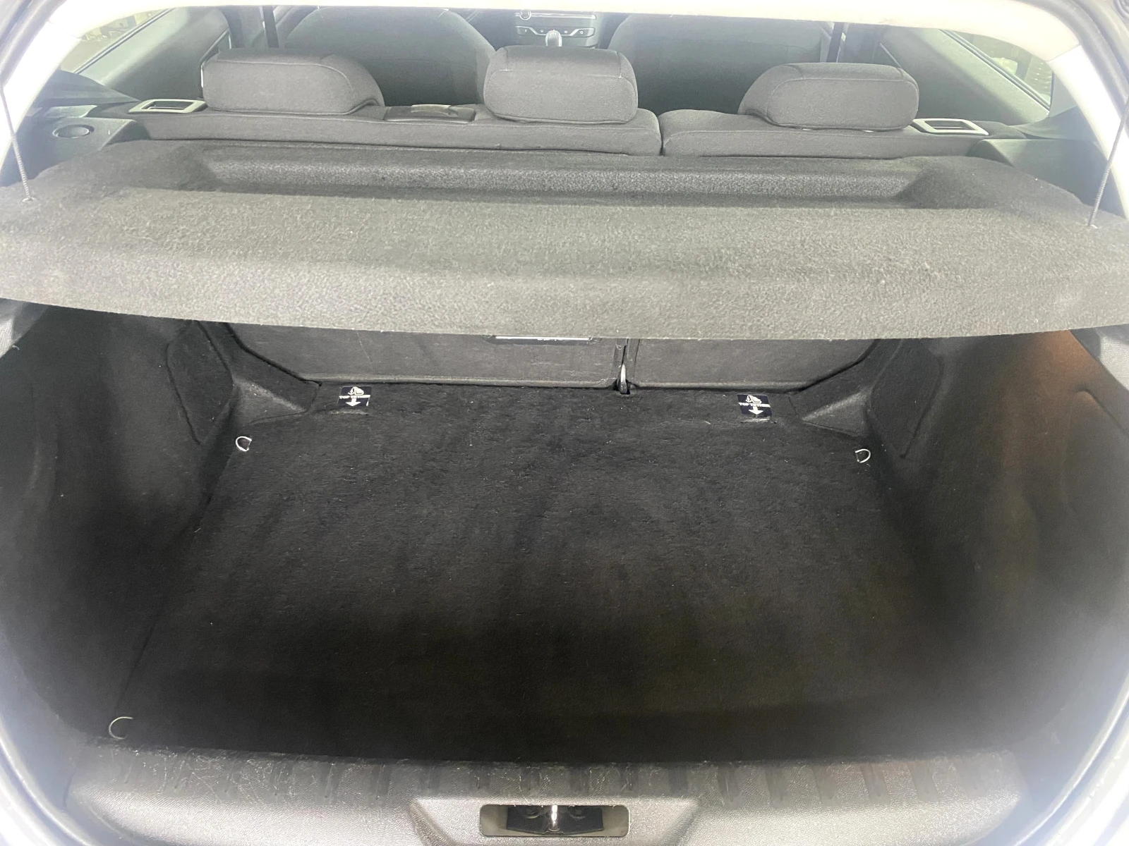 Peugeot 308 1.6HDI Hatchback | Mobile.bg � ����������� 11