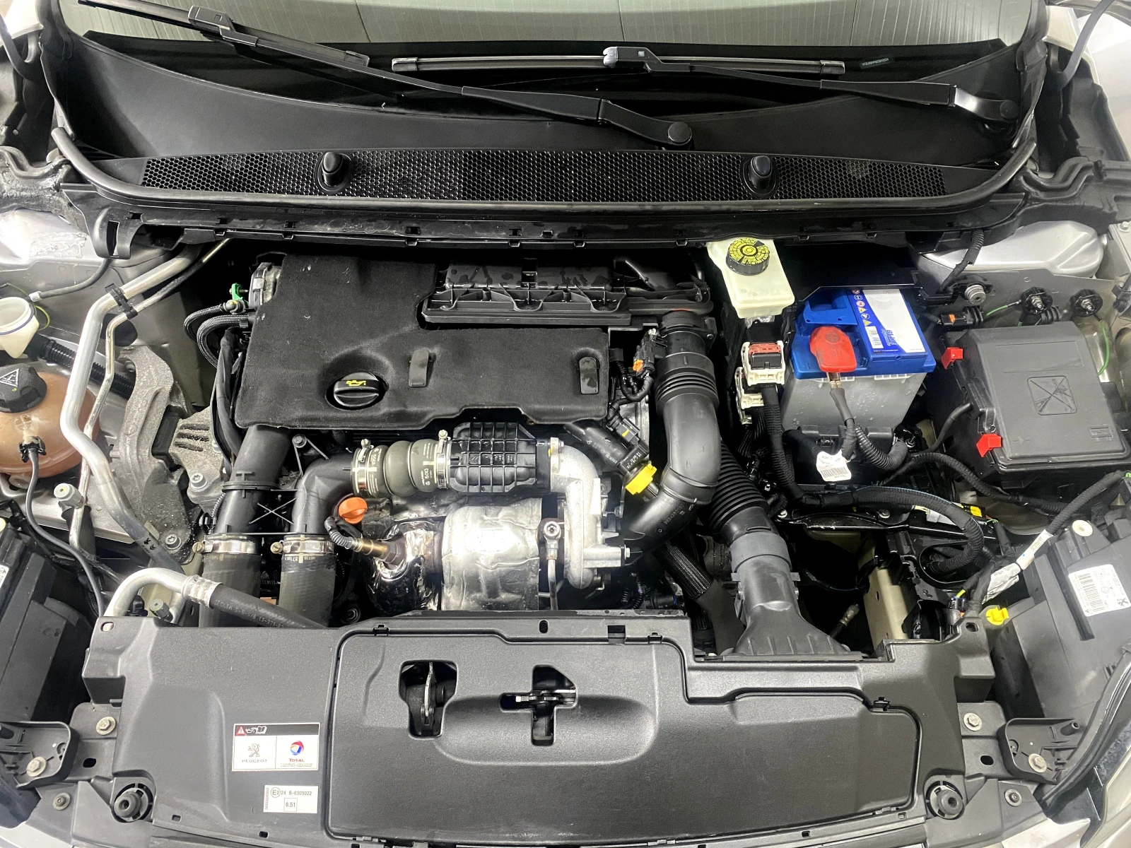 Peugeot 308 1.6HDI Hatchback | Mobile.bg � ����������� 13