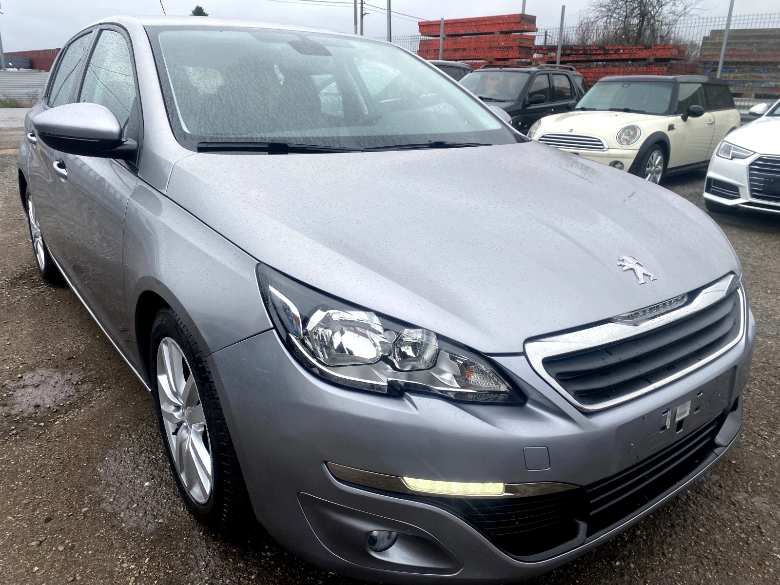 Peugeot 308 1.6HDI Hatchback - изображение 6