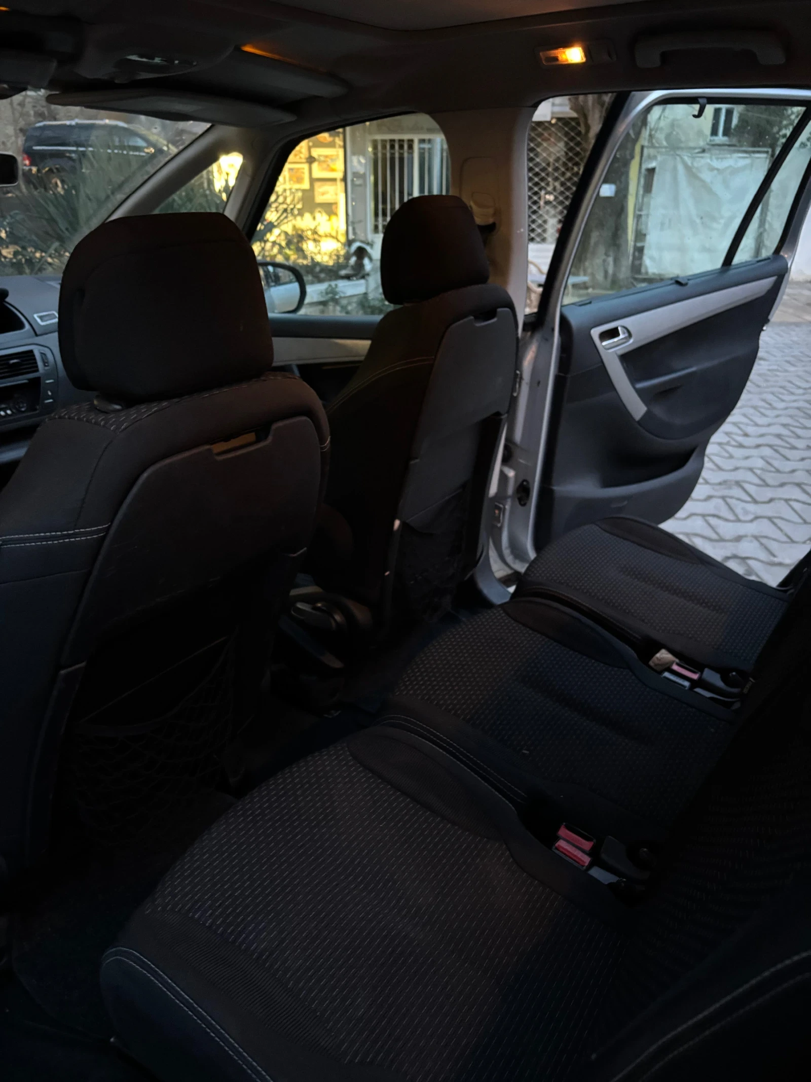 Citroen Grand C4 Picasso  - изображение 5