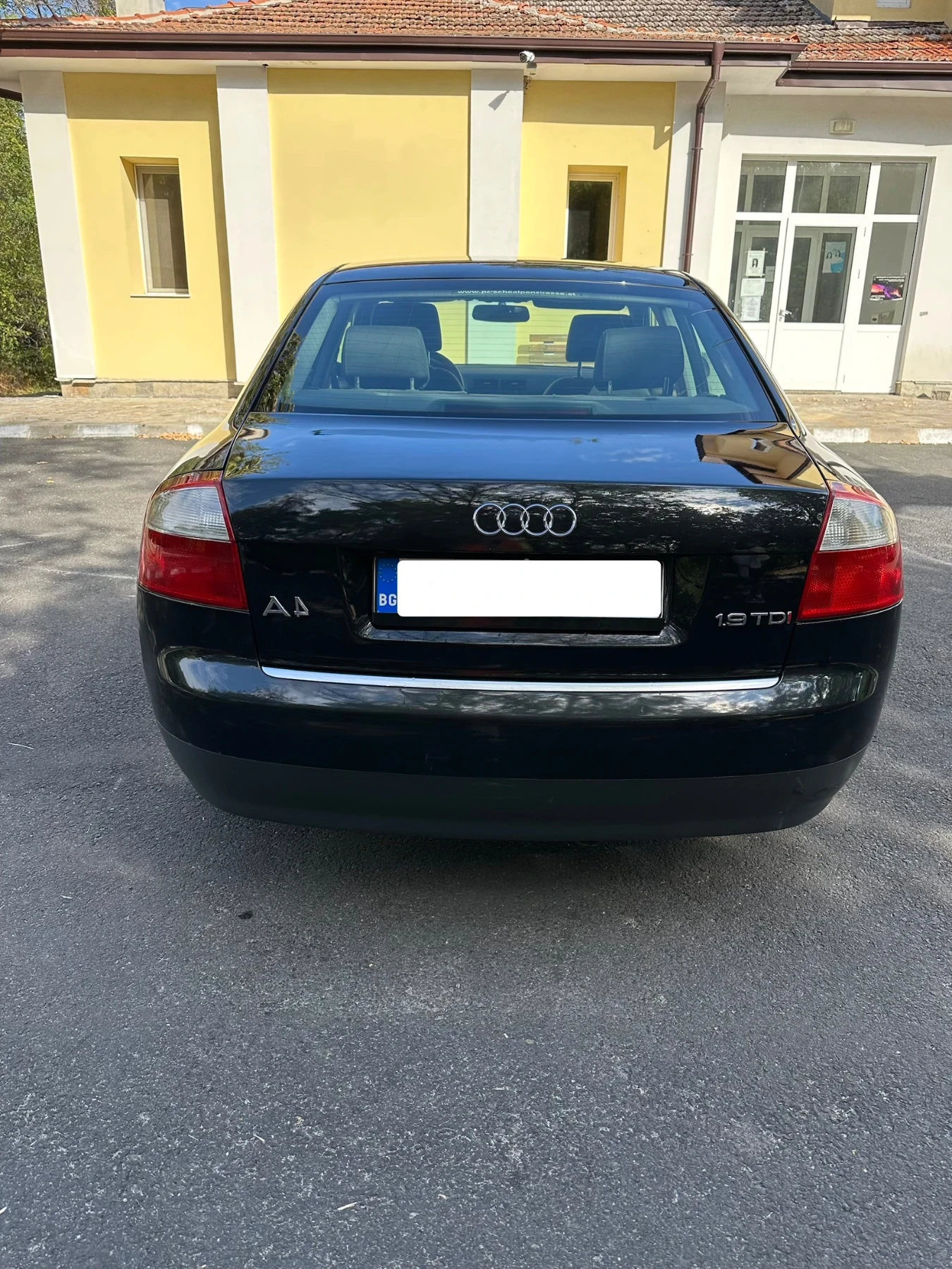 Audi A4 1.9 TDI, снимка 4 - Автомобили и джипове - 53922189