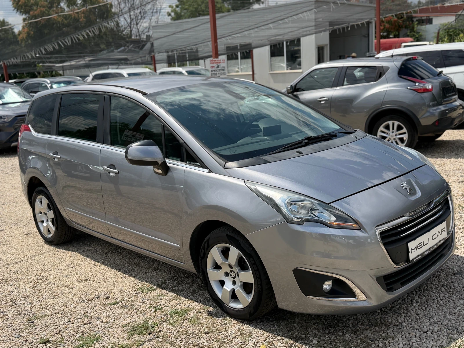 Peugeot 5008 1.6HDI НАВИ ЛЕД 7МЕСТА ЛИЗИНГ ВИДЕО , снимка 3 - Автомобили и джипове - 53978535