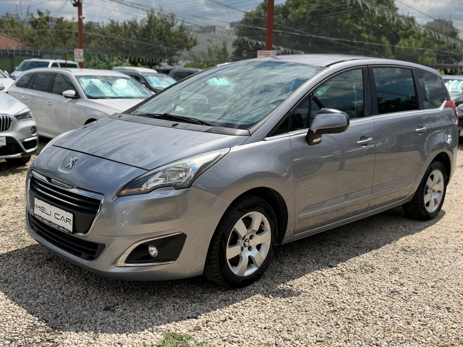 Peugeot 5008 1.6HDI НАВИ ЛЕД 7МЕСТА ЛИЗИНГ ВИДЕО , снимка 4 - Автомобили и джипове - 53978535
