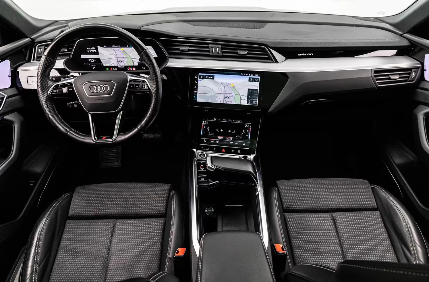 Audi E-Tron 55/SPORTBACK/408HP/PANO/360/ACC/KLESS/442z | Mobile.bg � ����������� 11