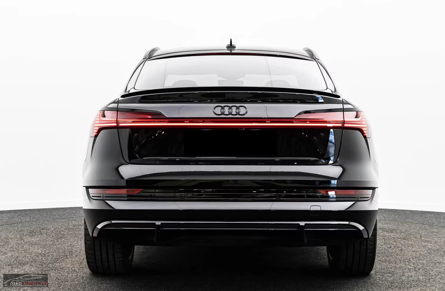 Audi E-Tron 55/SPORTBACK/408HP/PANO/360/ACC/KLESS/442z | Mobile.bg � ����������� 8
