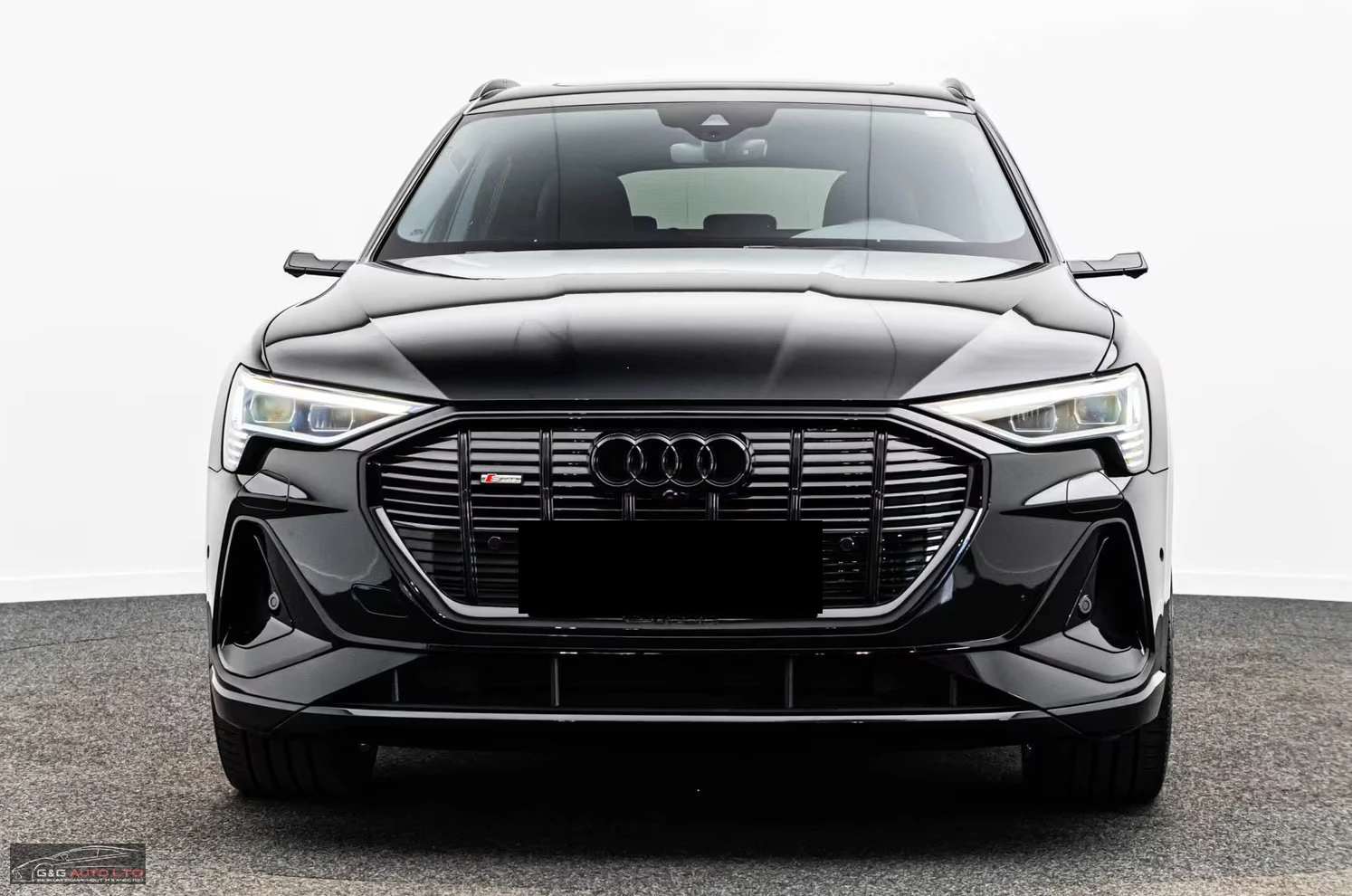 Audi E-Tron 55/SPORTBACK/408HP/PANO/360/ACC/KLESS/442z | Mobile.bg � ����������� 2