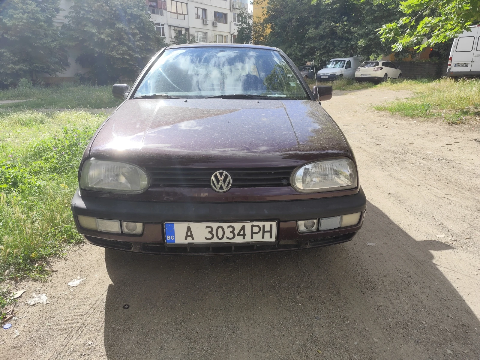 VW Golf 1.8, снимка 2 - Автомобили и джипове - 54932088