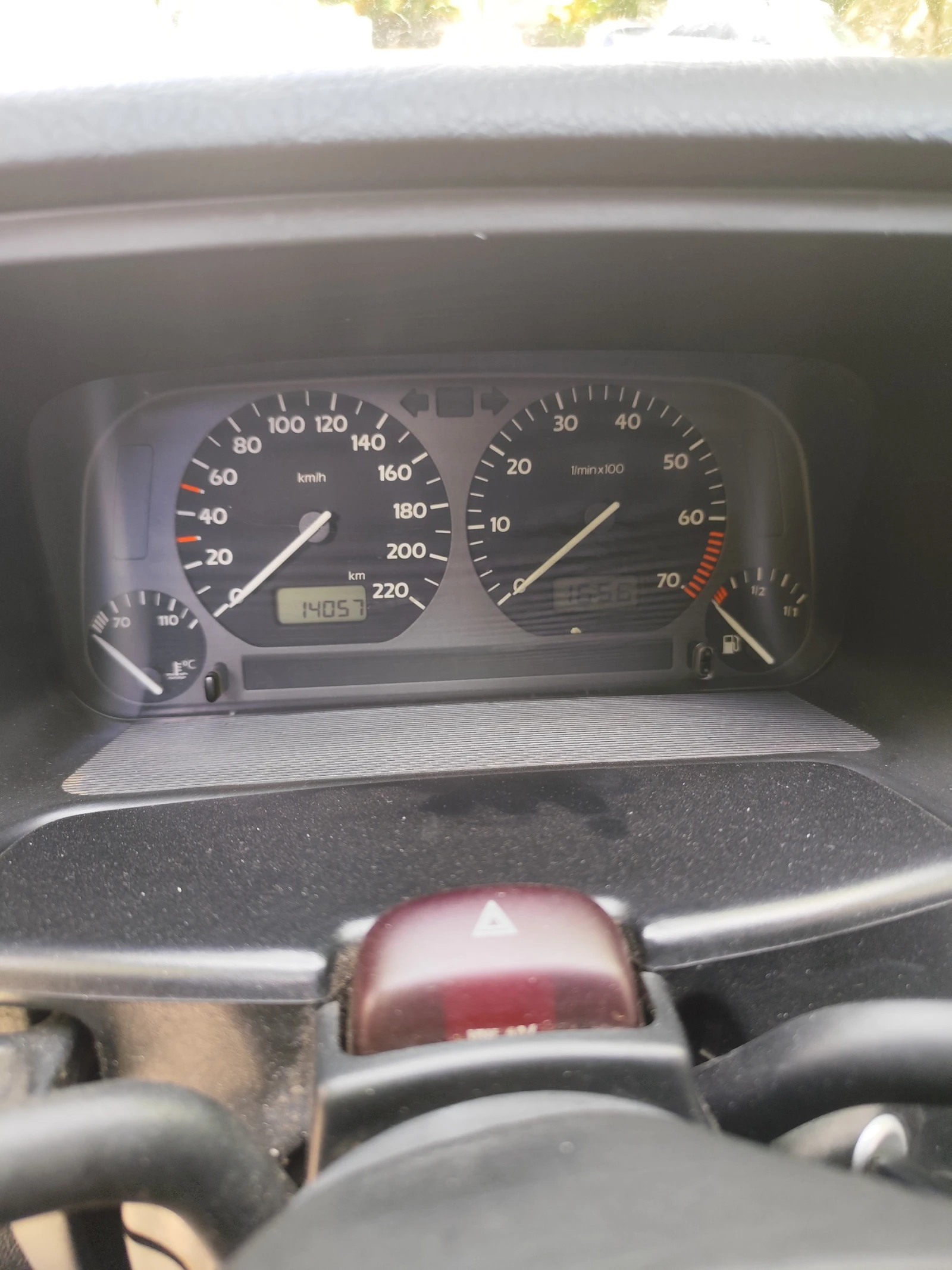 VW Golf 1.8, снимка 9 - Автомобили и джипове - 54932088