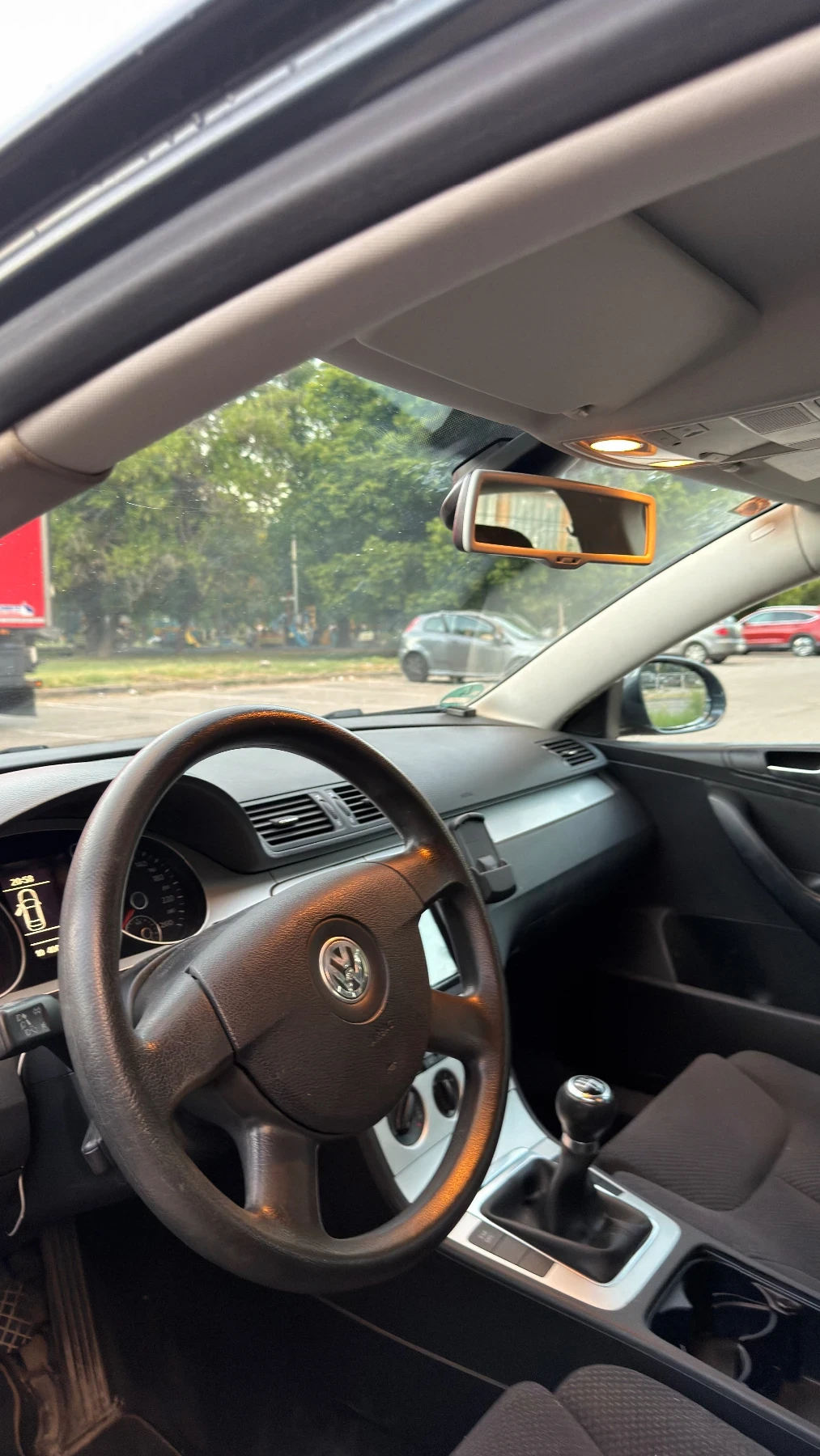 VW Passat, снимка 8 - Автомобили и джипове - 55103201
