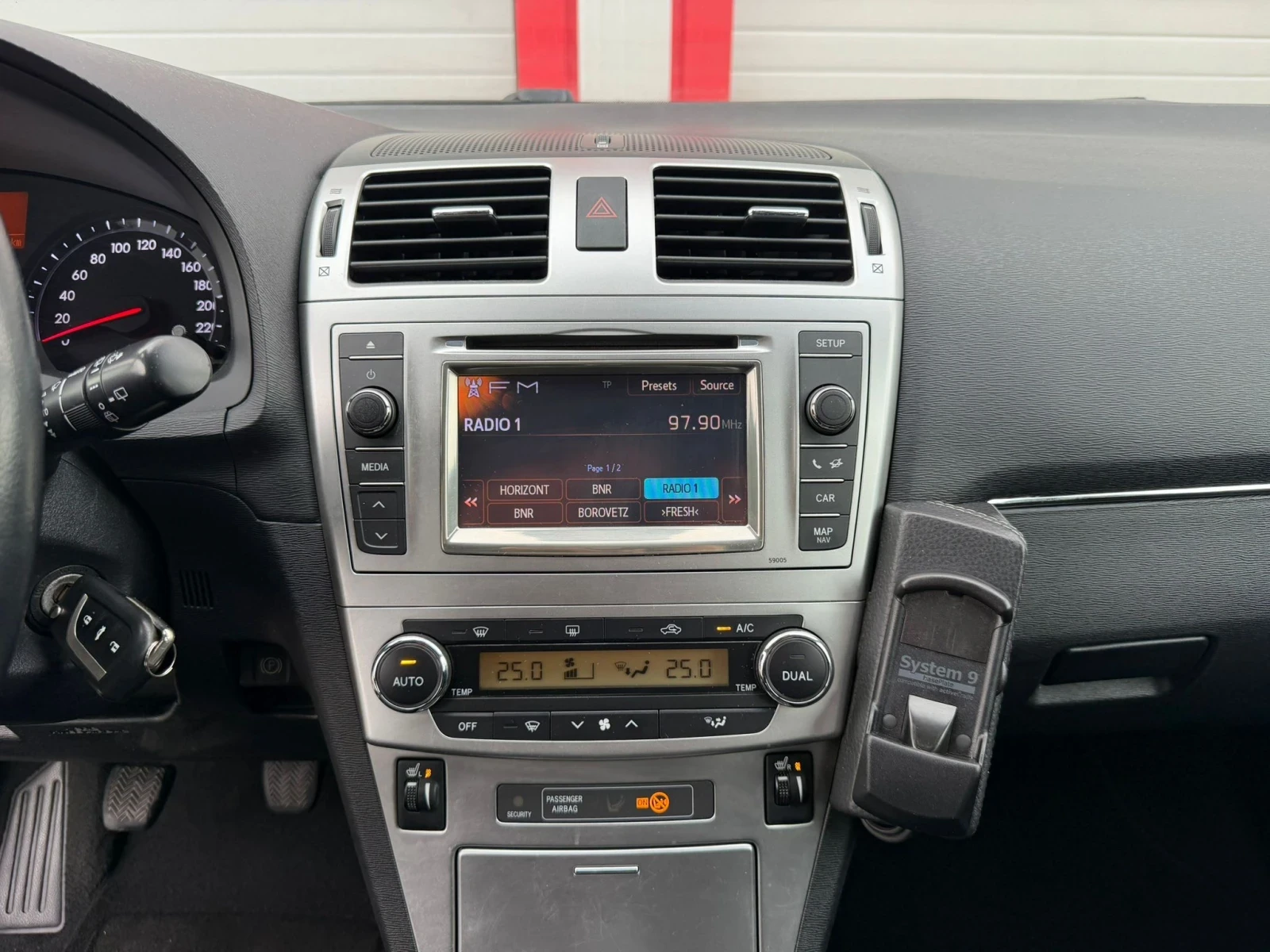 Toyota Avensis 2.0D NAVI KLIMATRONIK EVRO 5B ������ | Mobile.bg � ����������� 17
