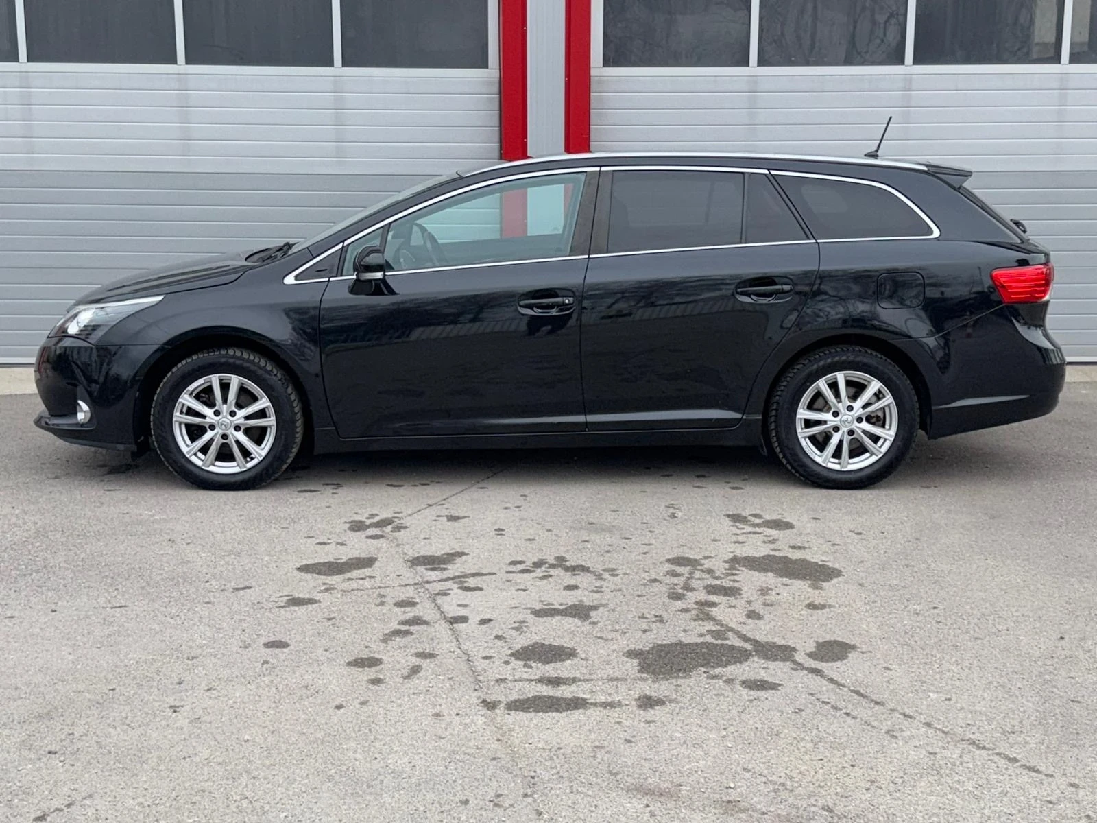 Toyota Avensis 2.0D NAVI KLIMATRONIK EVRO 5B ������ | Mobile.bg � ����������� 6