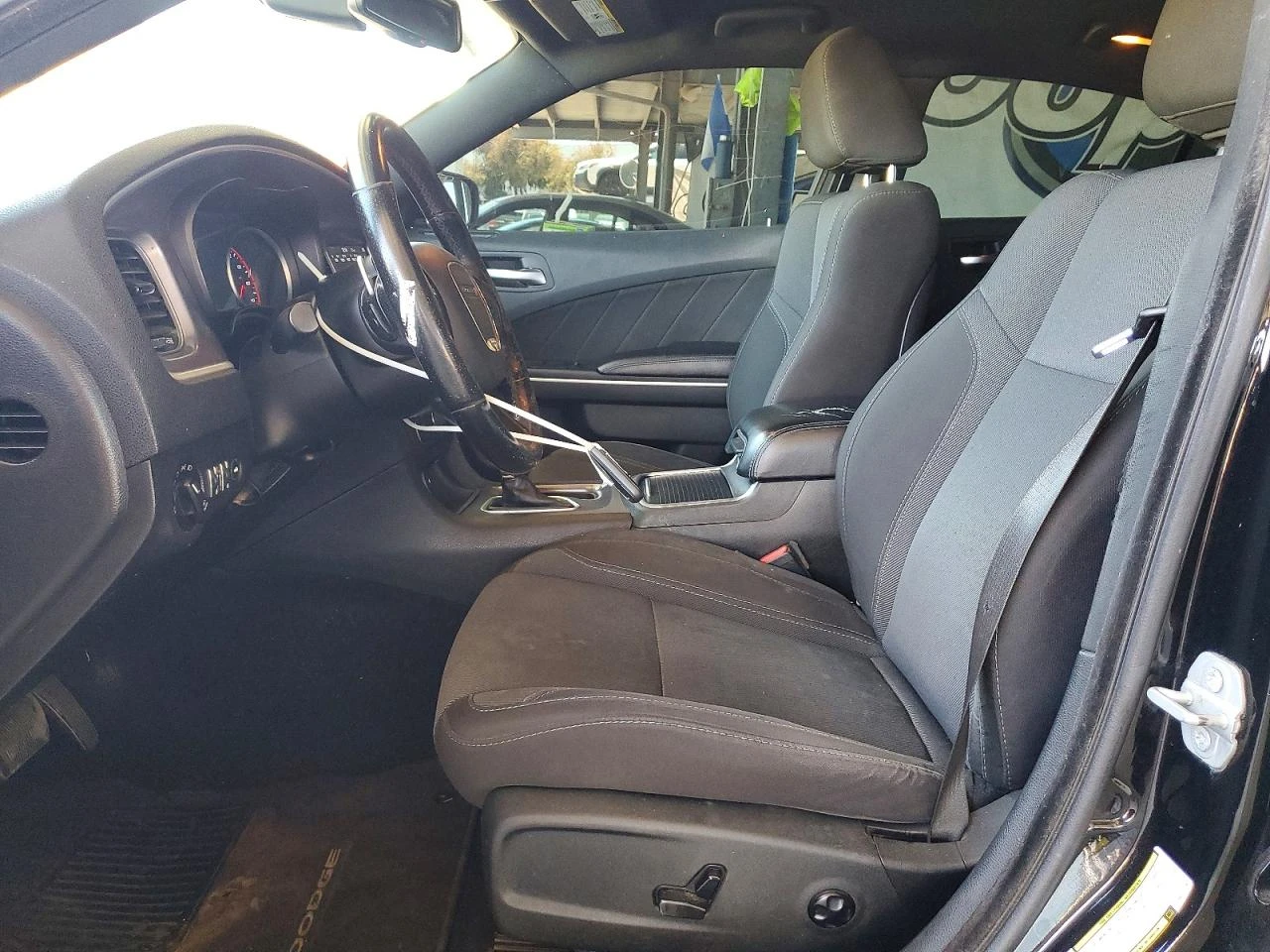 Dodge Charger SXT, снимка 7 - Автомобили и джипове - 55390463