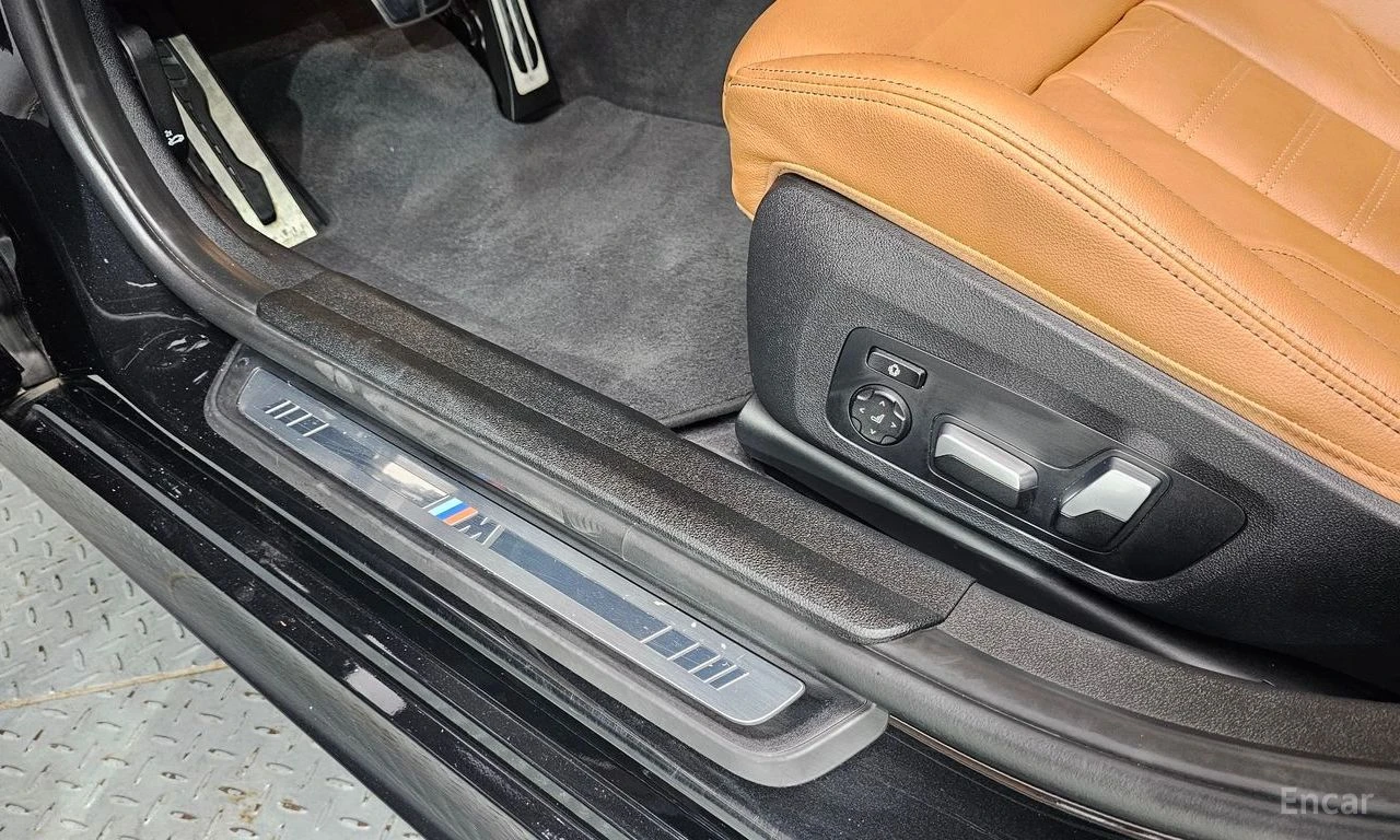 BMW 340 HARMON* KARDON* ДИСТРОНИК* ХЕДЪП* 360КАМЕРА* , снимка 7 - Автомобили и джипове - 55583198