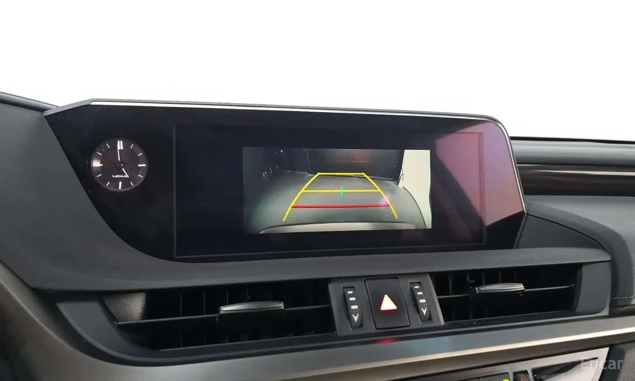 Lexus ES * Luxury Plus * ЦЕНА ДО БГ, снимка 15 - Автомобили и джипове - 55739807