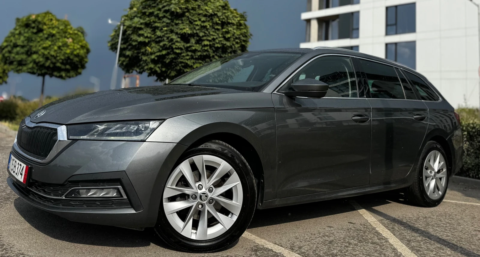 Skoda Octavia TGI* 1.5* DSG* Като НОВА!, снимка 7 - Автомобили и джипове - 55798073