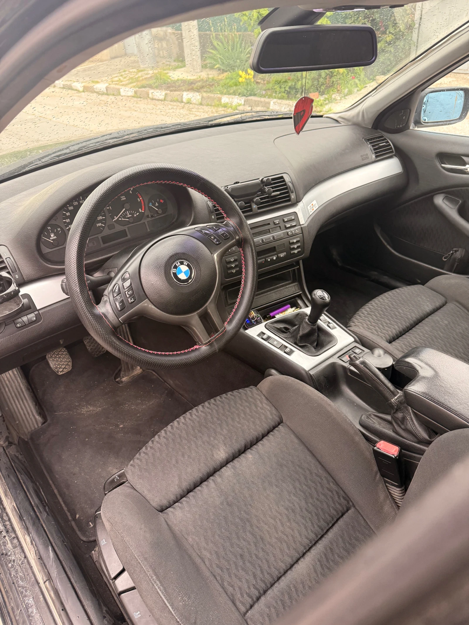 BMW 330, снимка 6 - Автомобили и джипове - 55836153