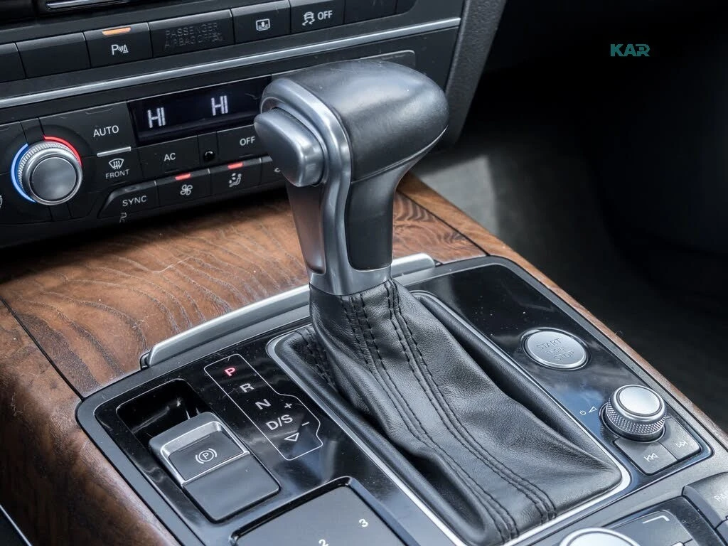 Audi A6 Quattro * Premium Plus * АвтоКредит * (ЦЕНА ДО БГ), снимка 12 - Автомобили и джипове - 56041810