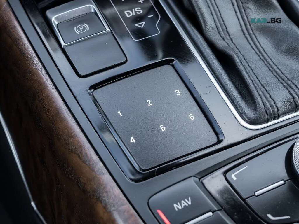 Audi A6 Quattro * Premium Plus * АвтоКредит * (ЦЕНА ДО БГ), снимка 13 - Автомобили и джипове - 56041810