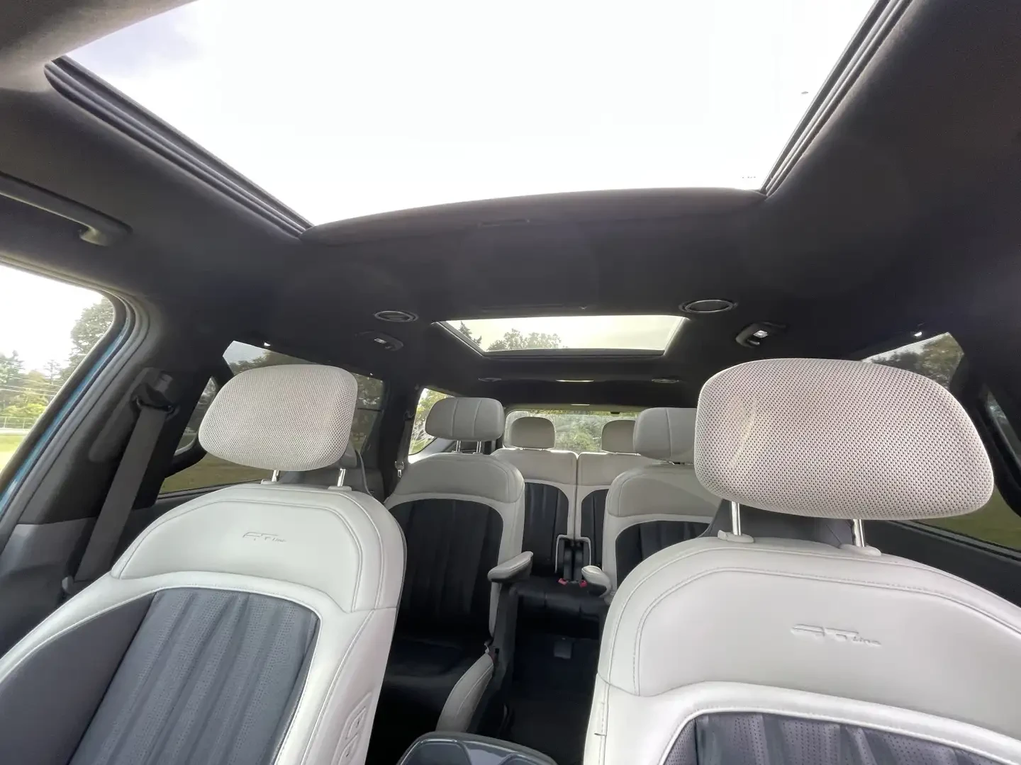 Kia EV9 GT LINE , снимка 14 - Автомобили и джипове - 56376254
