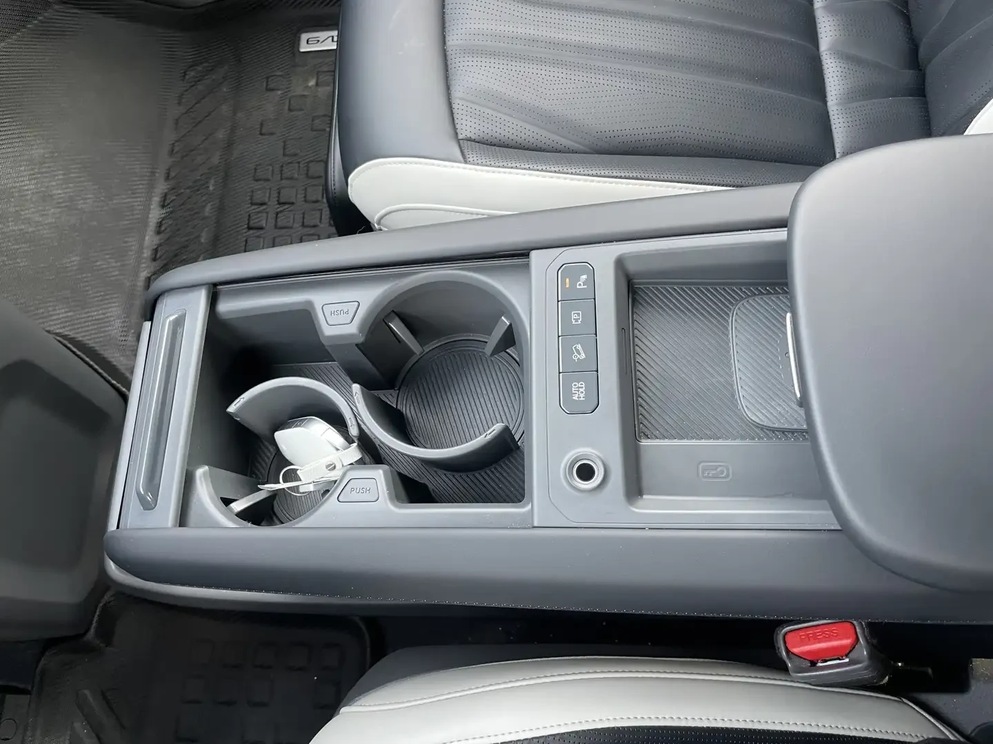 Kia EV9 GT LINE , снимка 13 - Автомобили и джипове - 56376254