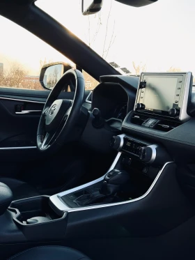 Toyota Rav4 2.5 Hybrid / STYLE / с ДДС / Върнат от лизинг, снимка 13