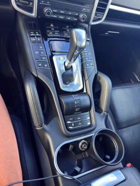 Porsche Cayenne S E-Hybrid Platinum Edition, снимка 11