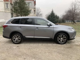 Mitsubishi Outlander 2.2 DI-D 4x4 Автоматик Фейслифт - 10000 € / 19558.30 лв. - 68173986 6