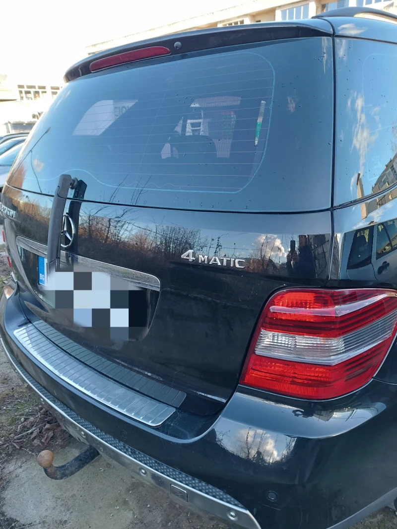 Mercedes-Benz ML 320, снимка 4 - Автомобили и джипове - 47311059