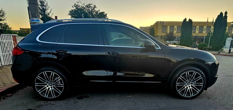 Porsche Cayenne 4.8 S, снимка 4 - Автомобили и джипове - 52947106