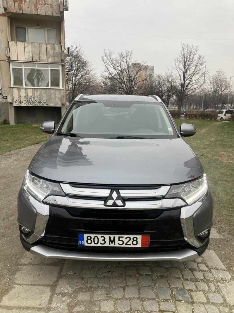 Mitsubishi Outlander 2.2 DI-D 4x4 Автоматик Фейслифт, снимка 7 - Автомобили и джипове - 53175552