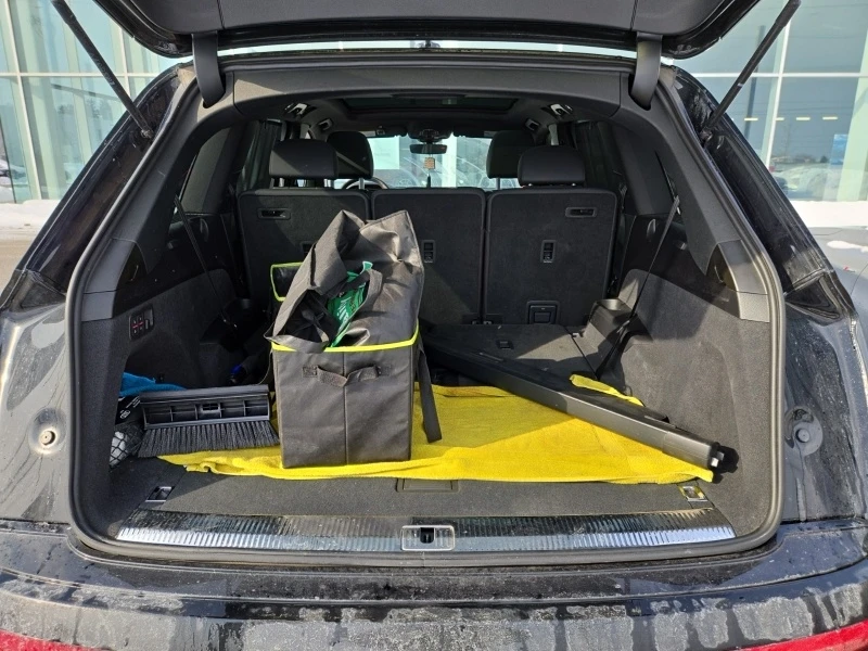 Audi Q7 / KOMFORT / PANO / MEMORY SEATS /  CARFAX, снимка 16 - Автомобили и джипове - 53425762