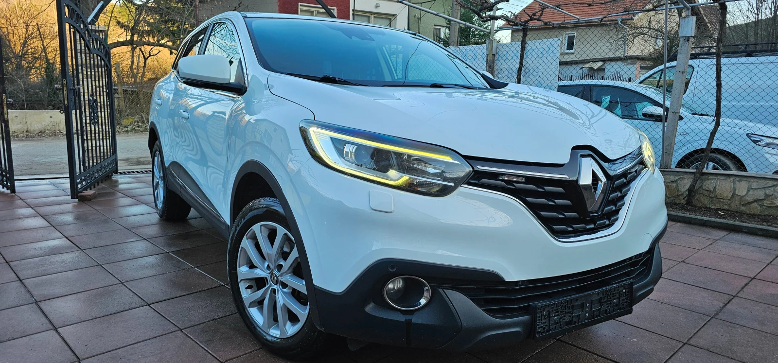 Renault Kadjar AUTOMAT 1.5dci / 110hp / 143000km  | Mobile.bg — изображение 1