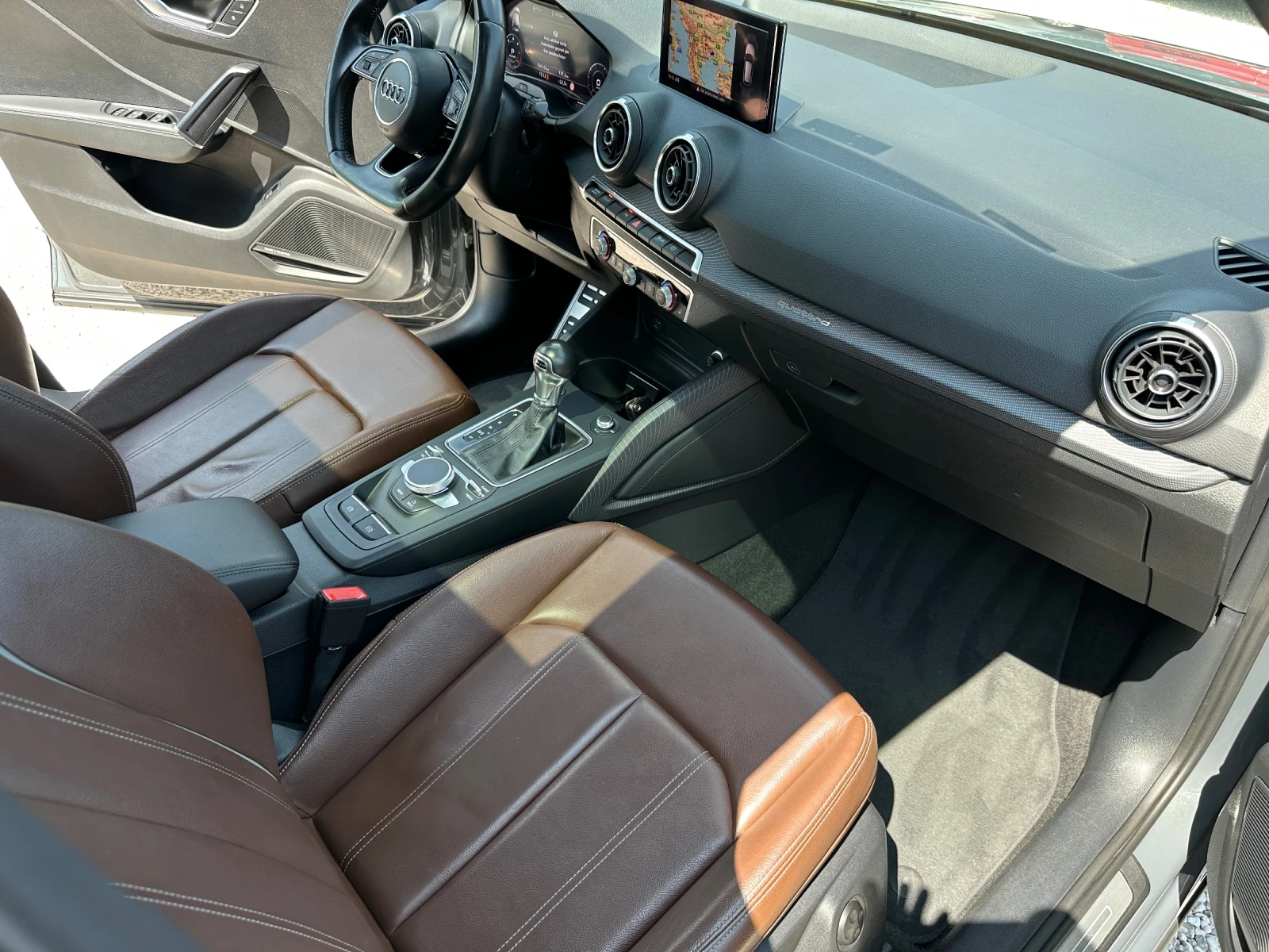 Audi Q2 S line* Quattro* Панорама* Xenon* 2.0tdi* 150k.c*  - изображение 9