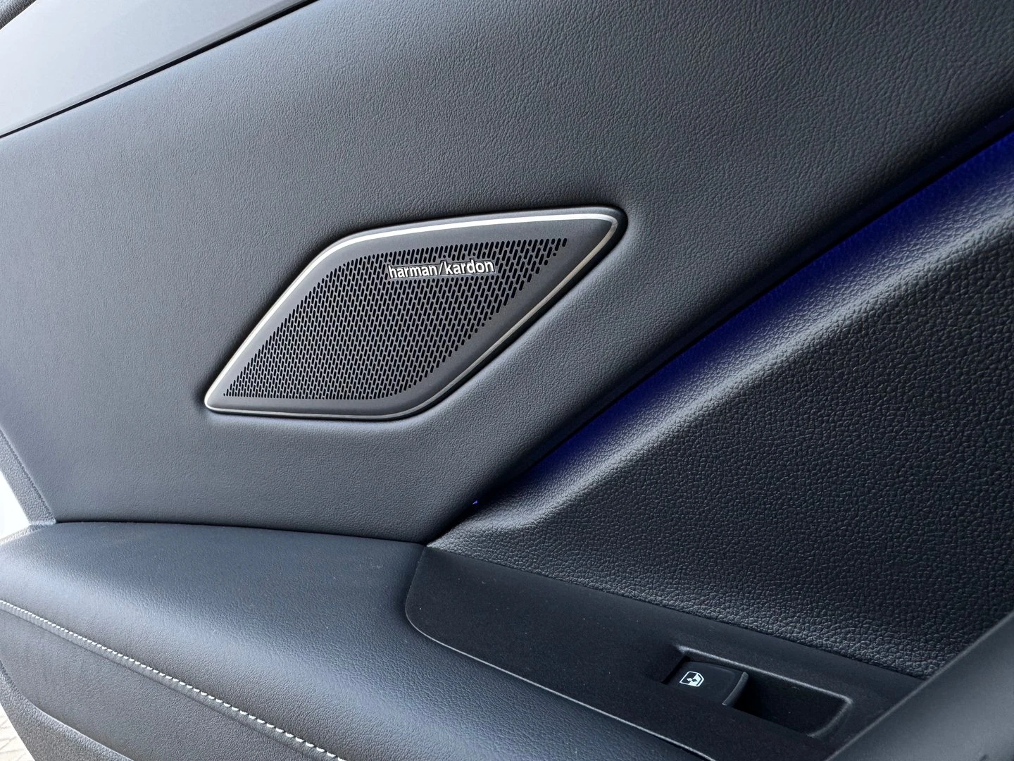 VW Tiguan R-Line Plus 2.0 TSI 4MOTION DSG | Mobile.bg � ����������� 9