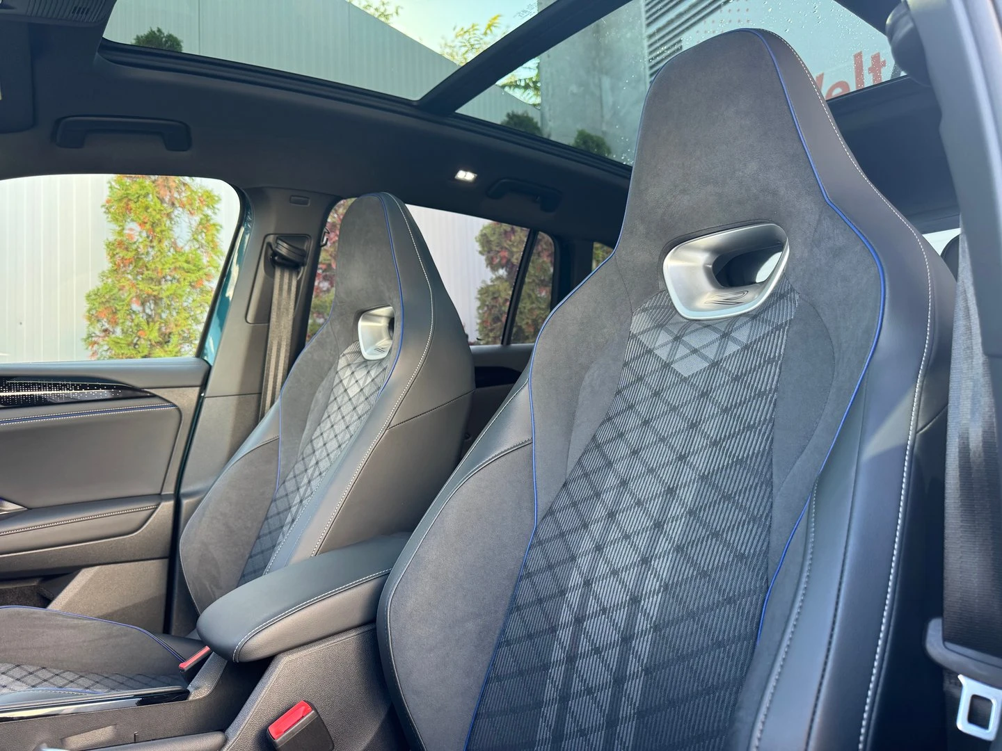 VW Tiguan R-Line Plus 2.0 TSI 4MOTION DSG | Mobile.bg � ����������� 6