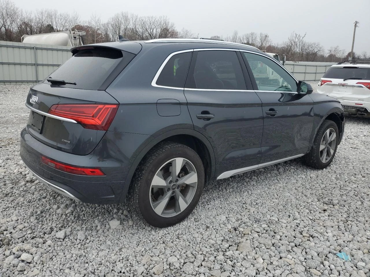 Audi Q5 PREMIUM PLUS 40 - изображение 5