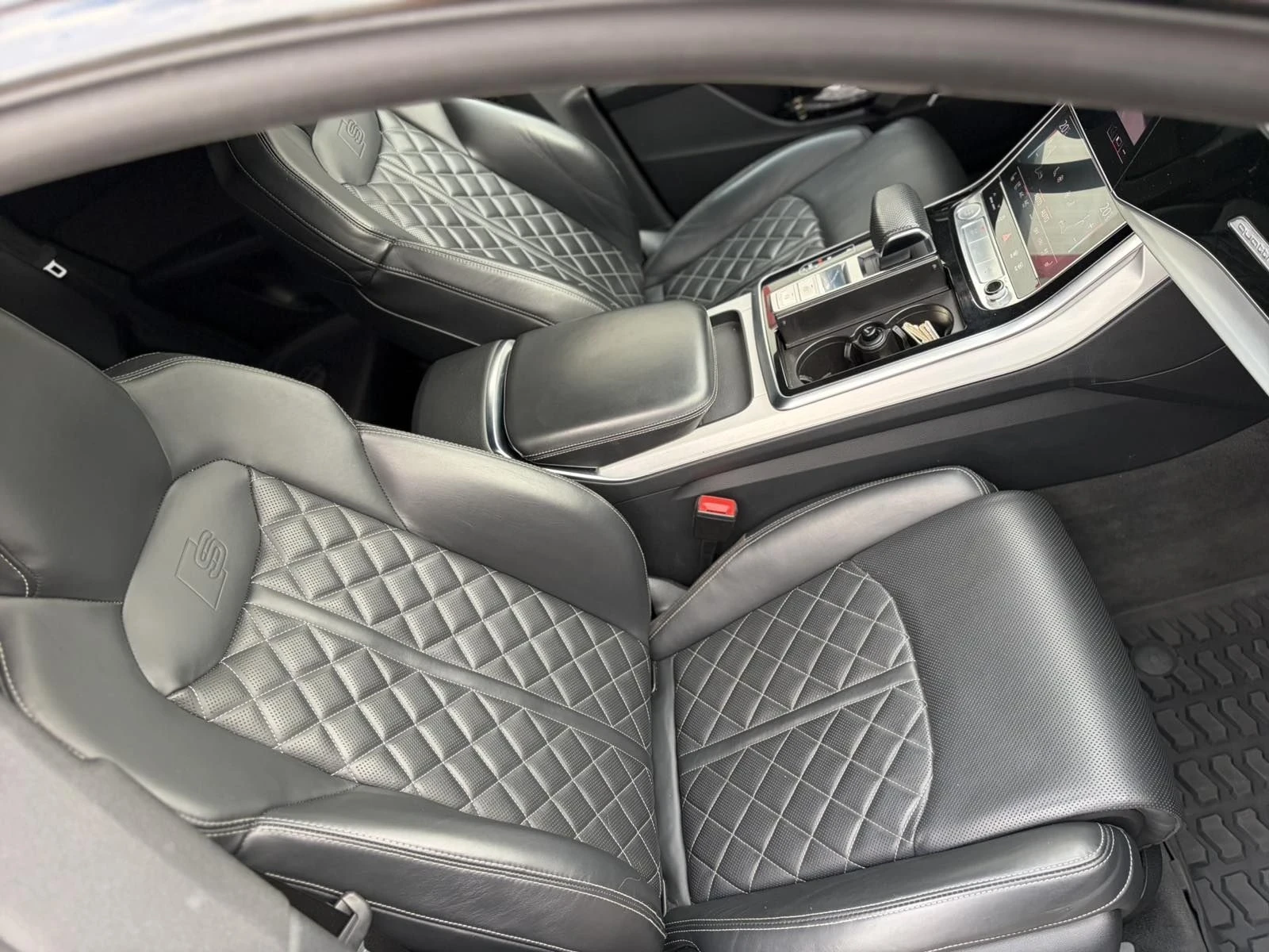 Audi Q8 50 TDI /// SLINE, снимка 13 - Автомобили и джипове - 55953472